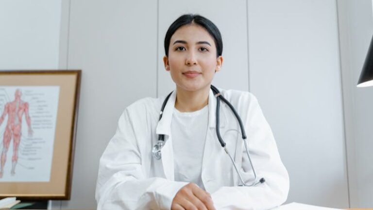 健康診断後のフォローアップとは？企業がやるべき4つのステップ